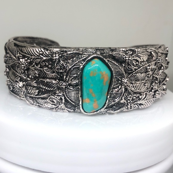 Tibetan Silver Wide Cuff Bracelet with Turquoise - Picture 2 of 11